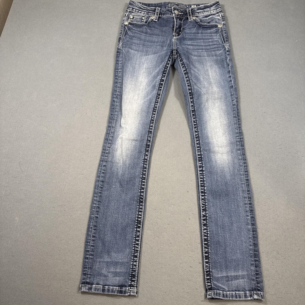 Miss Me straight jEANS wOMEN 26 rHINESTONES embellished  tHICK sTITCH wHISKERING - Picture 3 of 11